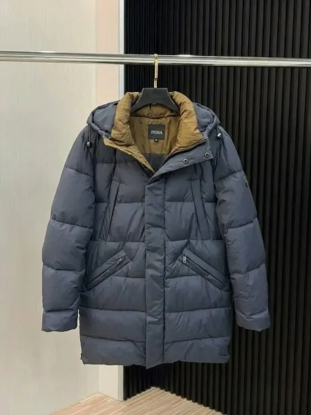 Элегантная мужская куртка ZEGNA с идеальной посадкой по телу — фото 4