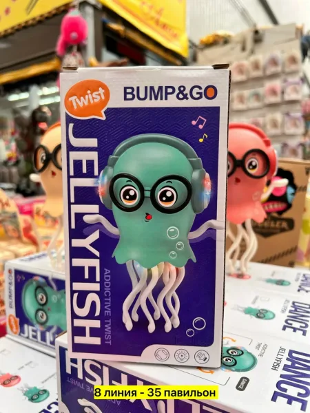Пластиковая игрушка с забавным дизайном — фото 3