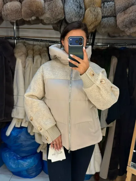 Пуховик Max Mara, валенная шерсть, пух и перо — фото 3