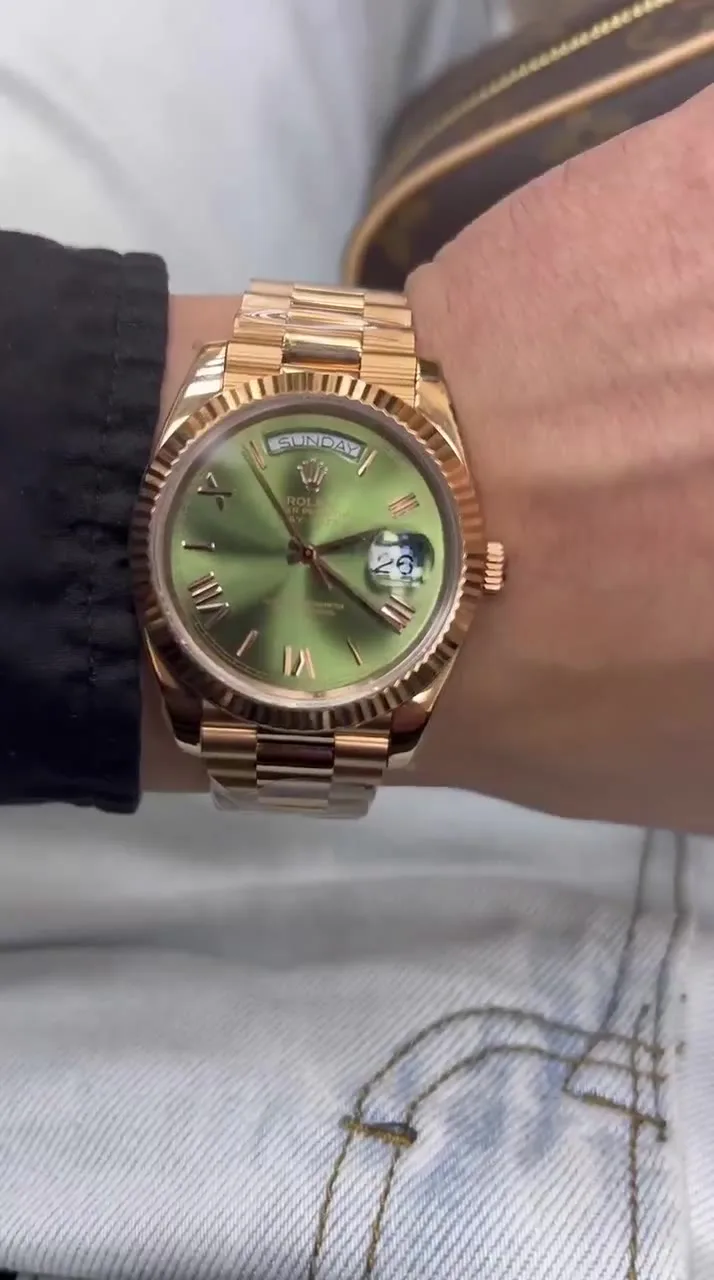 Часы Rolex Oyster Day-Date — видео
