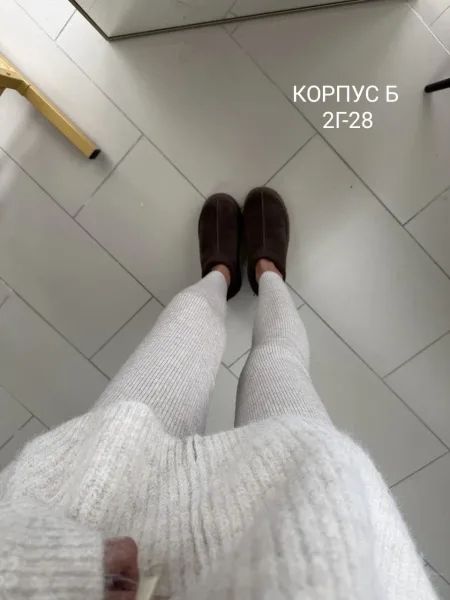 Новенький, мягкий и тёплый кардиган в стиле оверсайз, с центральной молнией-замком Он станет стильным и практичным решен — фото 3