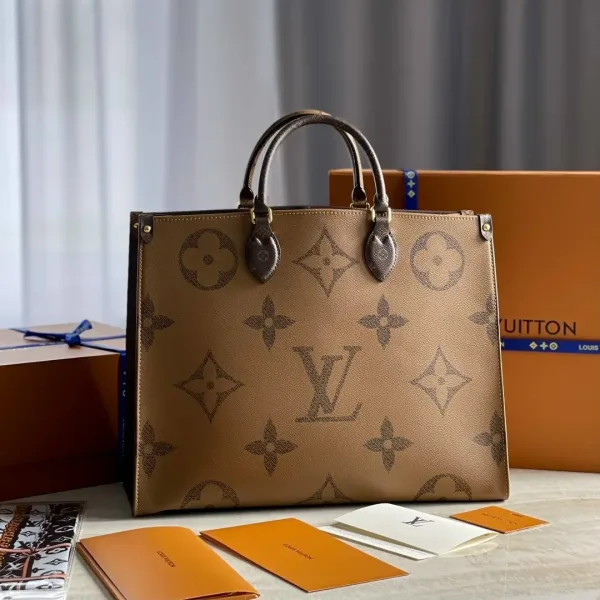 LV сумка кожа натуральная + канва Люкс — фото 7