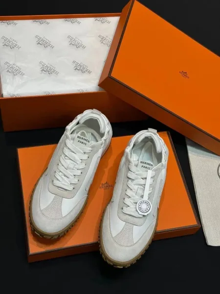 Женские кроссовки Hermès Jet с мягкой пяткой и контрастными вставками — фото 8