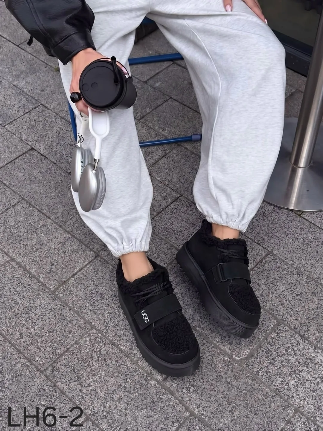 Зимние ботинки UGG на платформе из premium-материала — фото 2