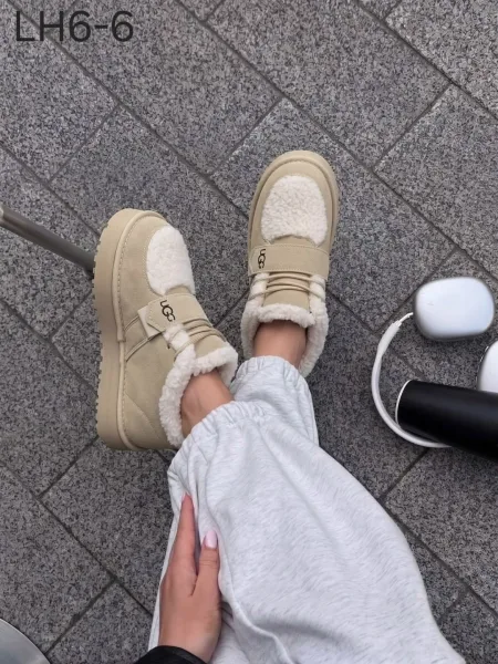 Зимние ботинки UGG на платформе из premium-материала — фото 3