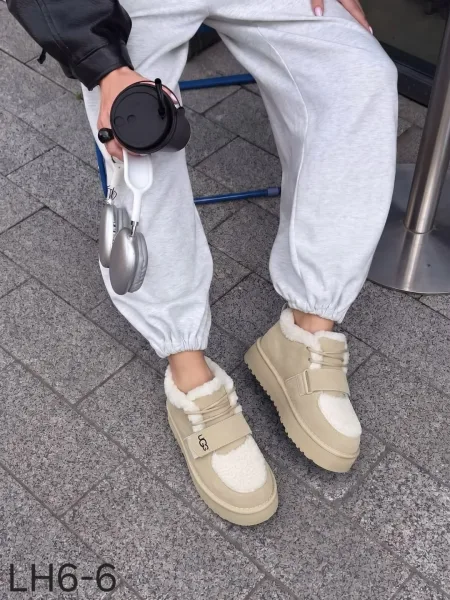 Зимние ботинки UGG на платформе из premium-материала — фото 14