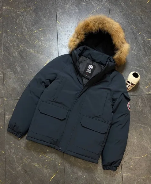 Зимняя куртка Canada Goose — фото 3