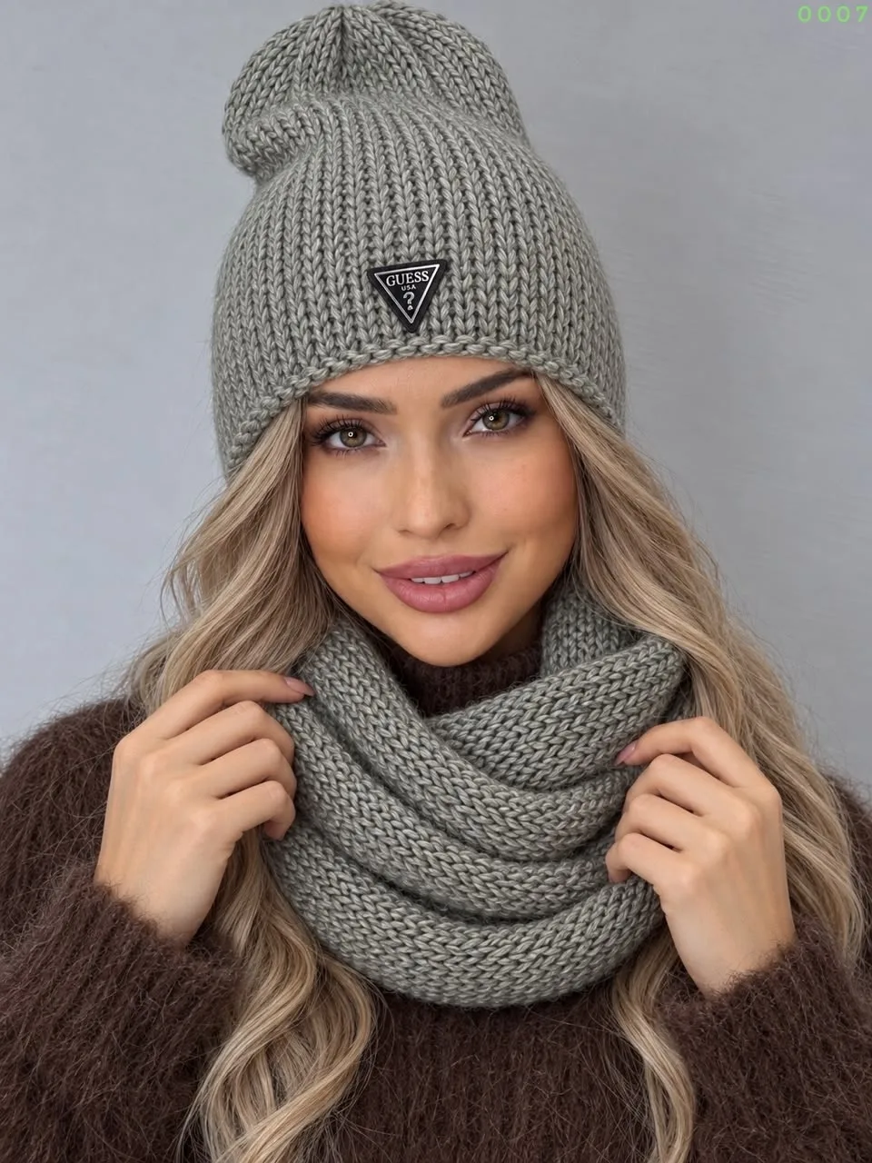 Тёплый комплект из шапки и хомута из смесовой ткани — фото 1