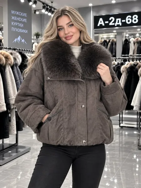 Тёплая стильная куртка из джинсы съёмным меховым воротником — фото 3