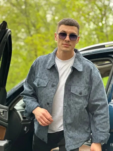 Нажми Подписаться под шапкой группы — фото 7