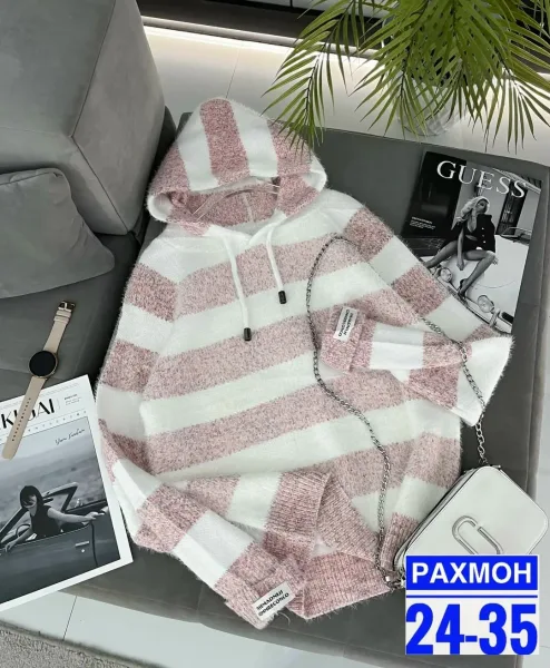 Свитер с капюшоном из смесовой ткани хлопок и полиэстер — фото 8