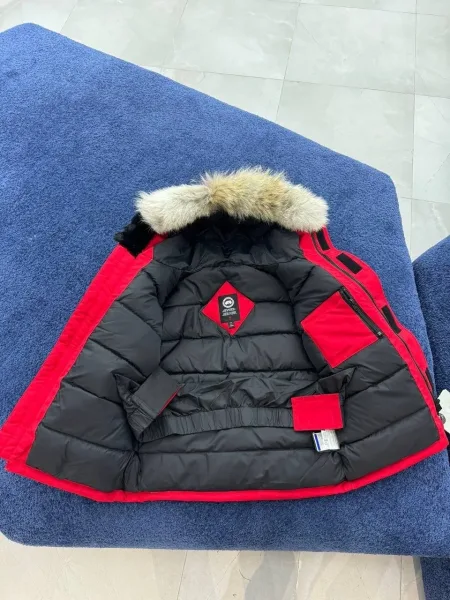 Куртка зимняя Canada Goose Expedition Kids, красная — фото 6