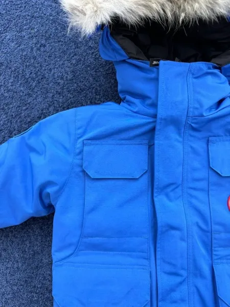 Canada Goose Expedition Kids детская пуховая парка — фото 9