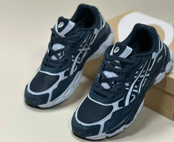 Мужские кроссовки ASICS термо 2026 — фото 6