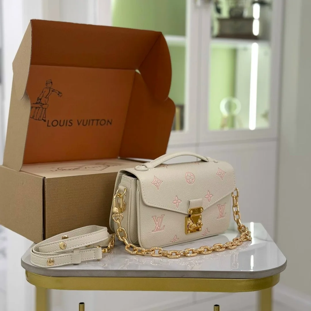 LV Сумка из натуральной кожи — фото 6