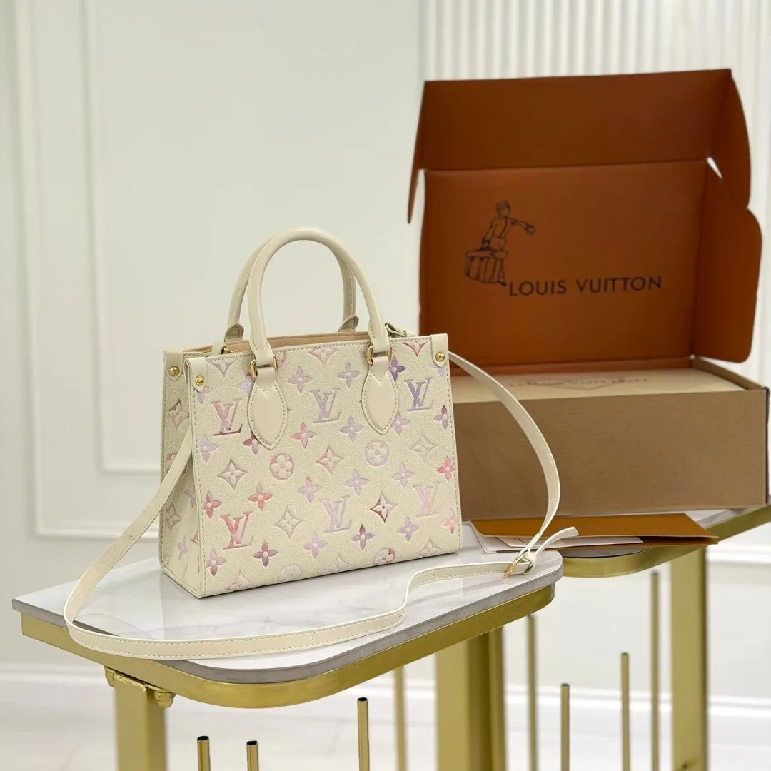 LV Сумка из натуральной кожи — фото 4
