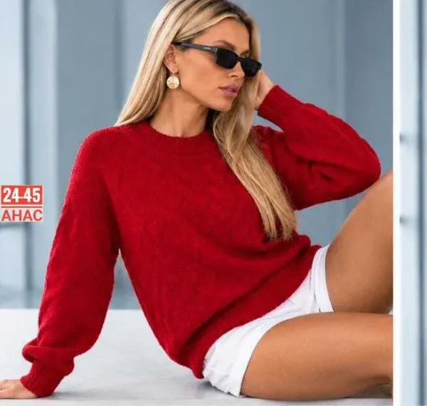 Кофточка отлично тянется, комфортно садится по фигуре и смотрится стильно — фото 6