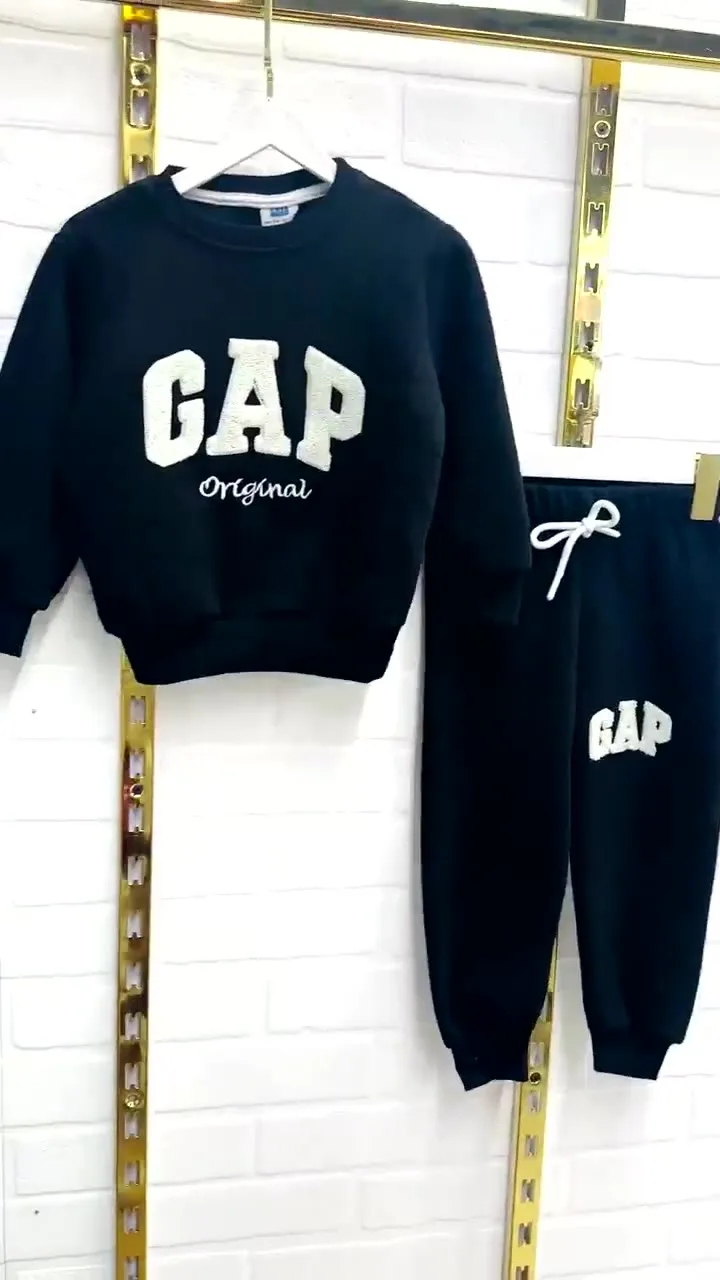 Костюм детский флисовый Gaap — видео