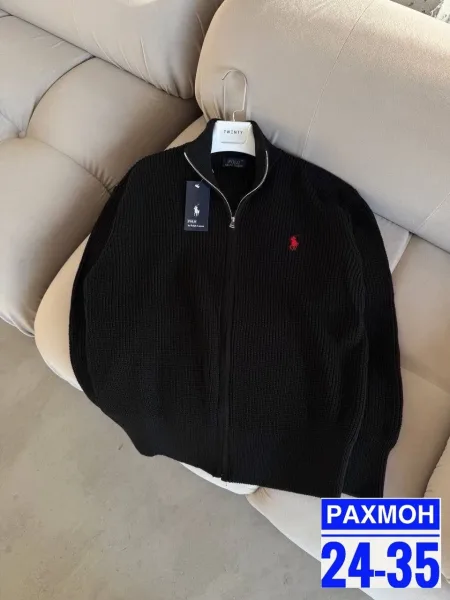 Мужской свитер с вышивкой логотипа — фото 3