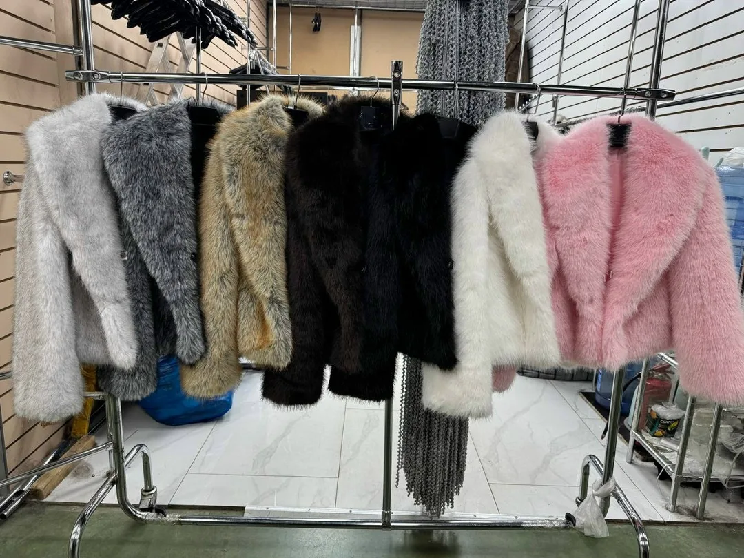 Куртка Шуба эко мех — фото 1