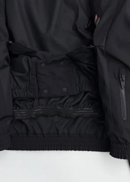 Balenciaga ветровка Ripstop с характером городской экипировки — фото 14