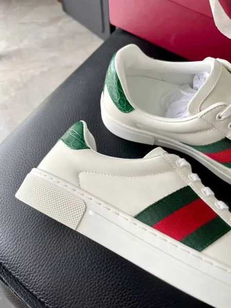Женские кожаные кроссовки Gucci Ace — фото 6