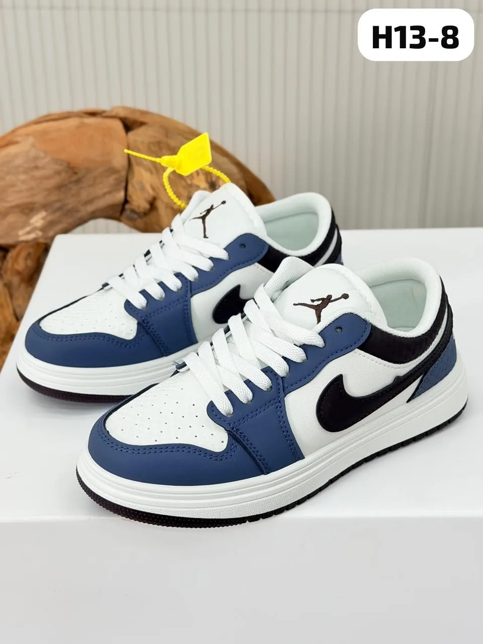 Женские кроссовки Nike Jordan — фото 6