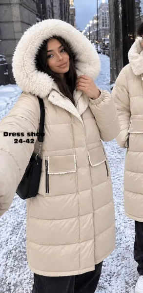 Женская зимняя куртка из холлофайбера — фото 2