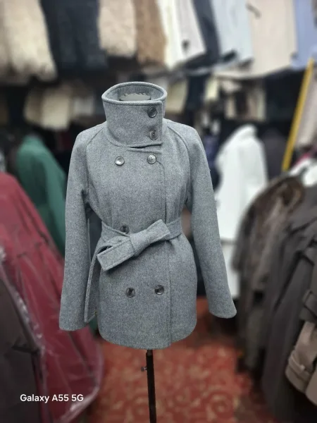 Пальто с воротником из микроворса — фото 1