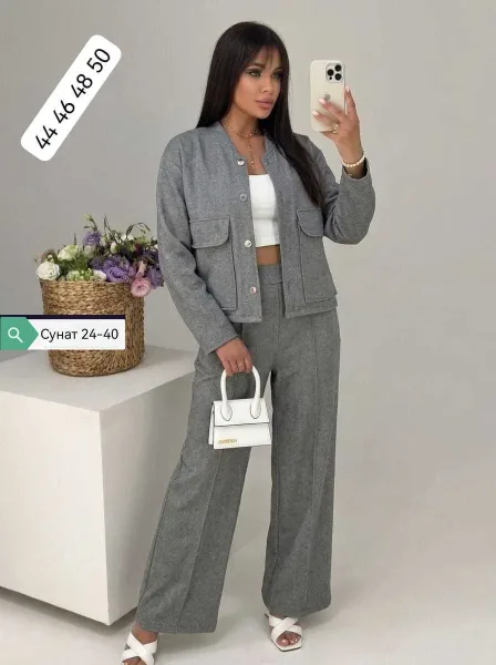 𝒩𝑒𝓌 𝒞𝑜𝓁𝓁𝑒𝓀𝓉𝒾𝑜𝓃 Женский спортивный костюм двойка выполнен из практичной, плотной ткани Кашемир Ёлка — фото 4