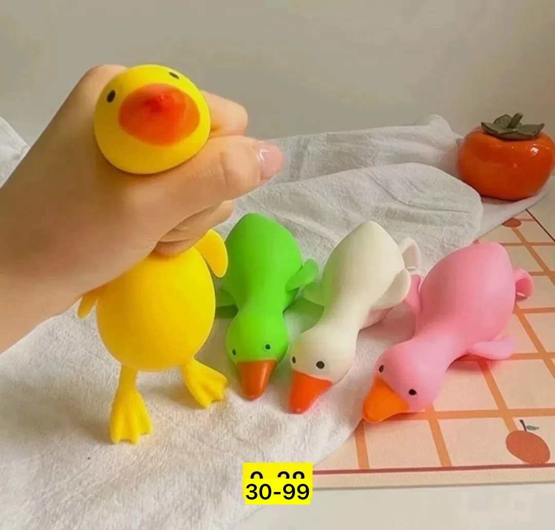 Силиконовая игрушка в виде гуся для снятия стресса — фото 4