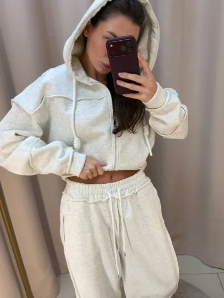 Двойной костюм в стиле Oversize с капюшоном и широкими — фото 2