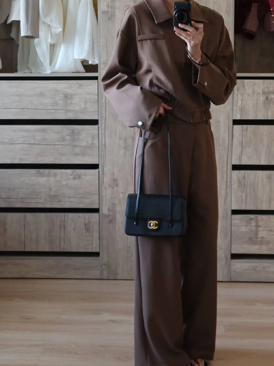 Костюм женский бомбер и низ классика — фото 7