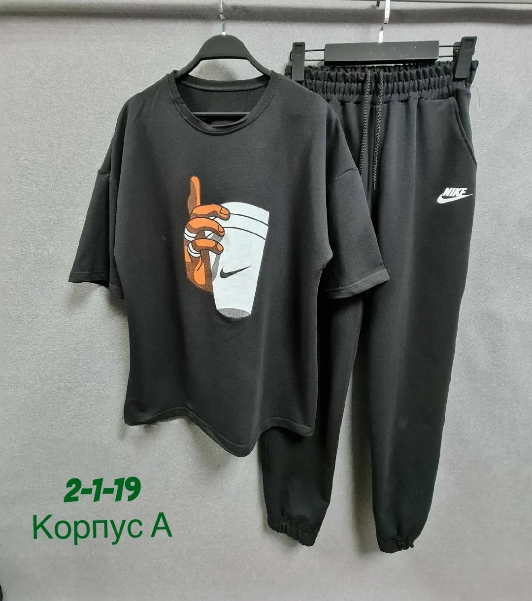 Спортивный костюм из двухниточного турецкого трикотажа — фото 4