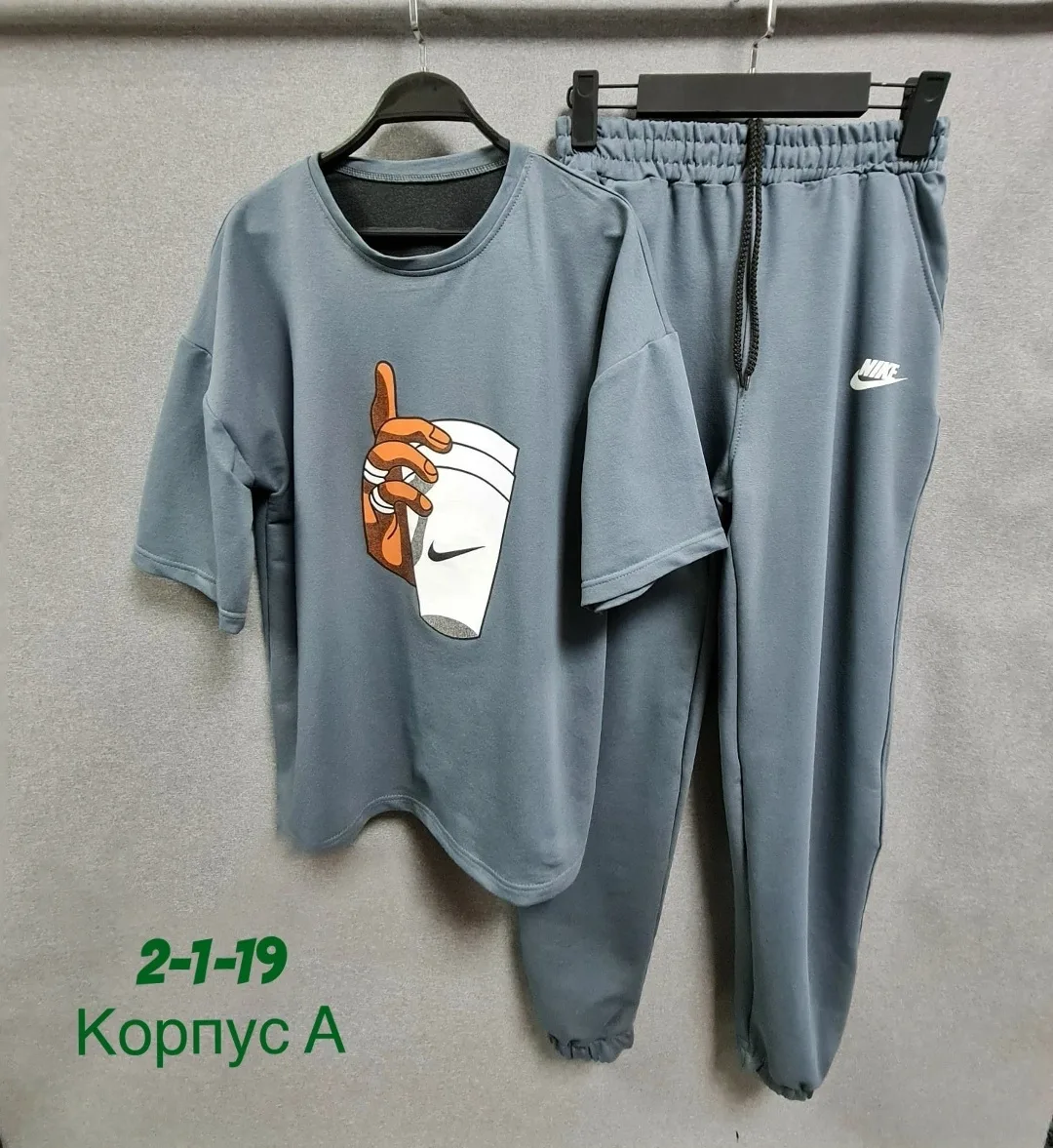 Спортивный костюм из двухниточного турецкого трикотажа — фото 5