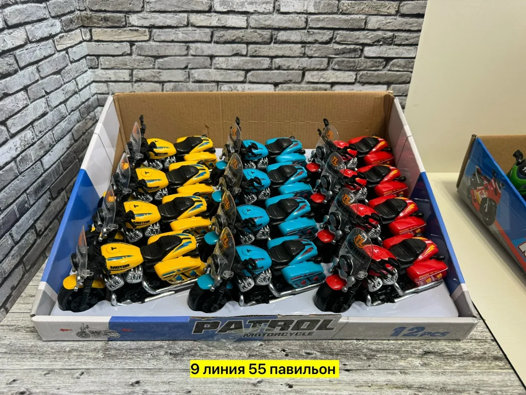 Игрушечные мотоциклы иннерционного типа из пластика — фото 3