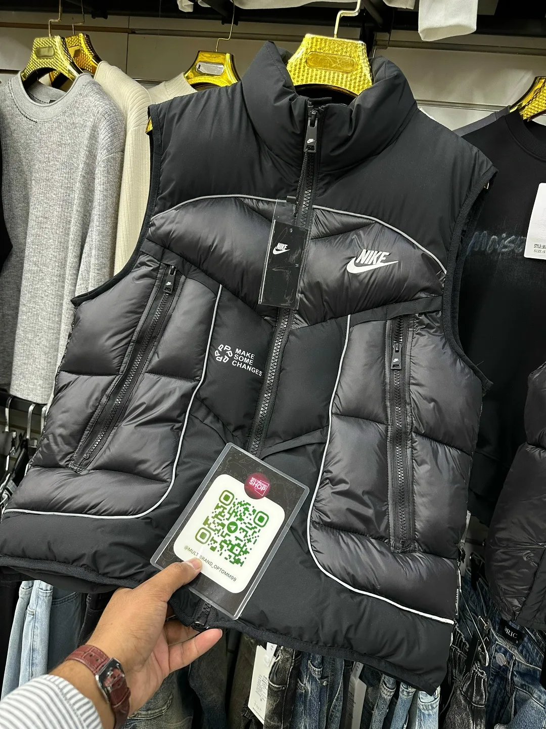 Жилетка — фото 1