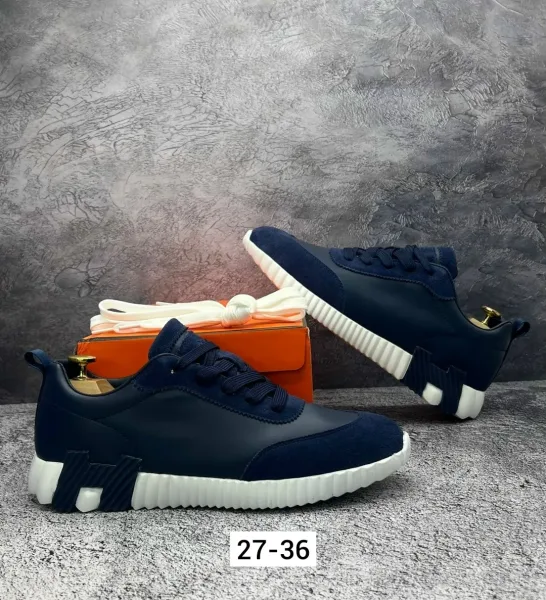 Лёгкие кроссовки из эко-кожи для повседневной носки — фото 2