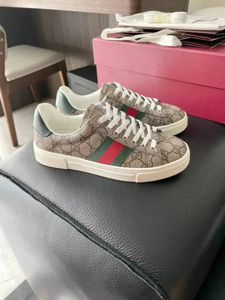 Кеды Gucci Ace бежево-чёрные с полосой Web — фото 5