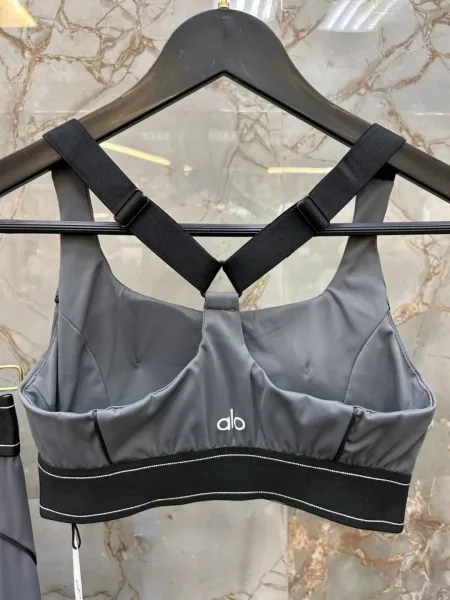 Спортивный костюм из полиэстера — фото 67