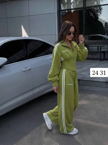 Комфортный костюм с корсетом из ткани трёх нитка — фото 3