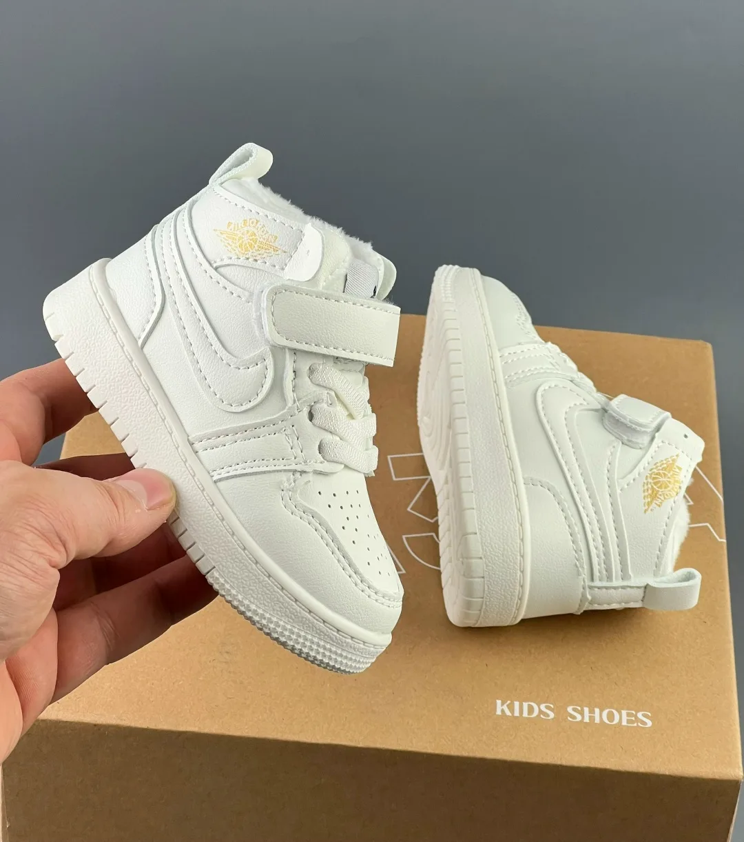 Кроссовки Nike air Jordan для детей с байками — фото 2