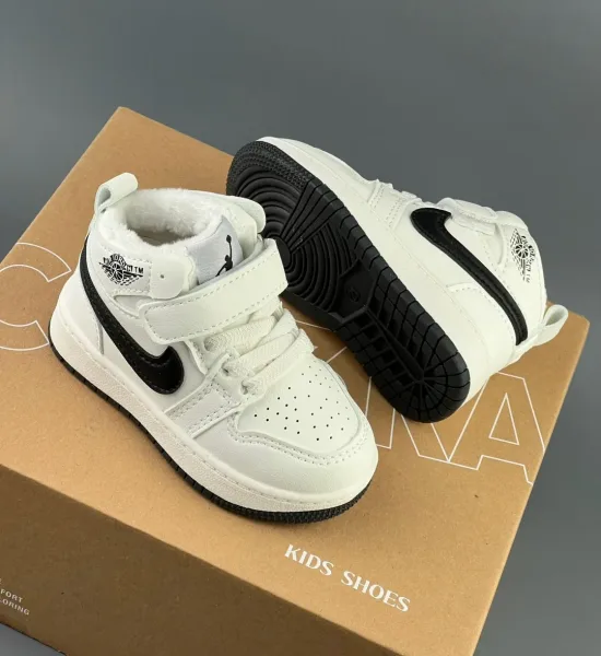 Кроссовки Nike air Jordan для детей с байками — фото 6