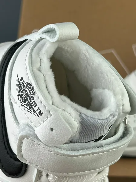 Кроссовки Nike air Jordan для детей с байками — фото 9