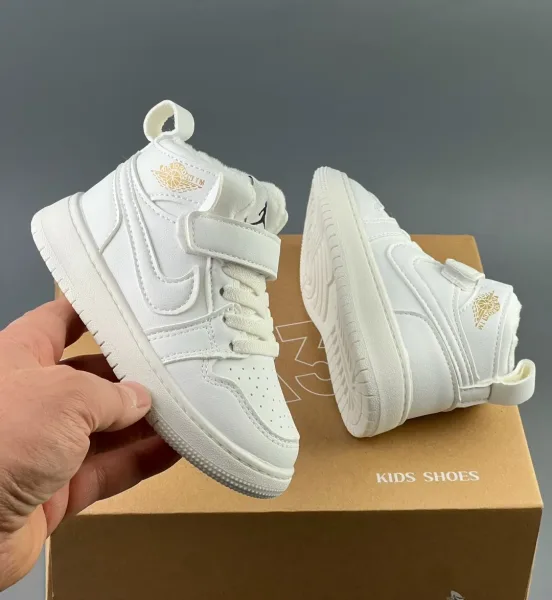 Кроссовки Nike air Jordan для детей с байками — фото 1