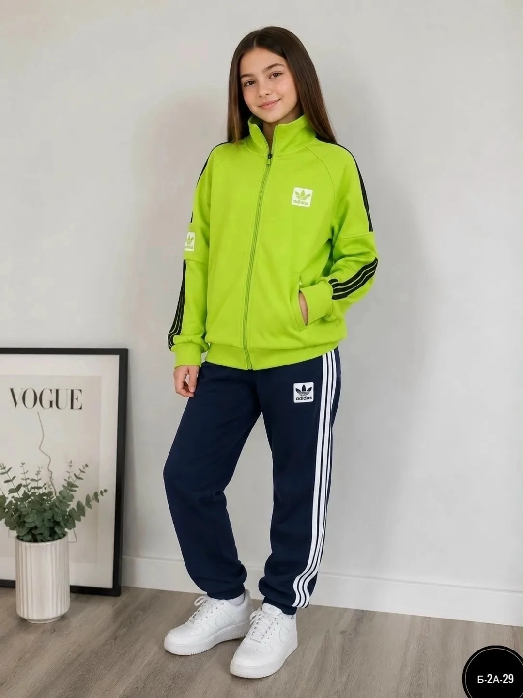 Спортивный костюм — фото 1