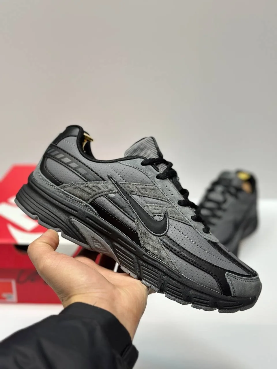 Кроссовки Nike Initiator — фото 1