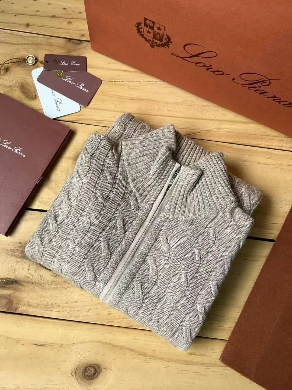 Мужской кашемировый свитер Loro Piana с рельефными косами и на молнии — фото 2