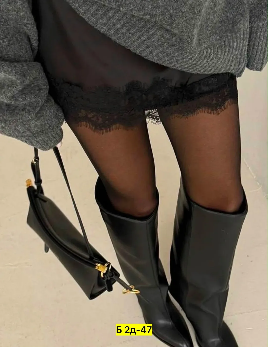 Эффектная мини-юбка с нежным гипюром по низу — фото 10