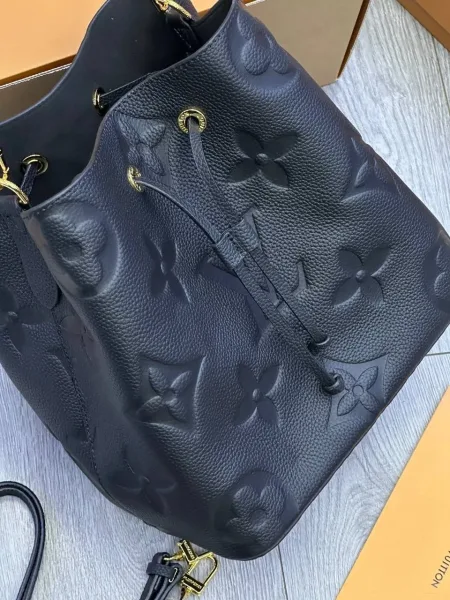 LOUISVUITTON, сумка из натуральной кожи — фото 5